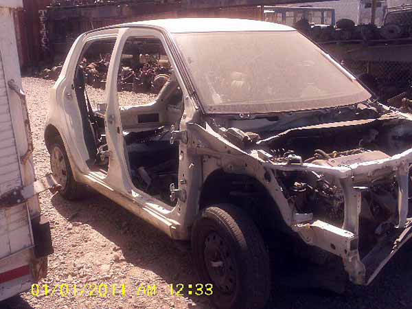  Suzuki SWIFT 2009    EN DESARME