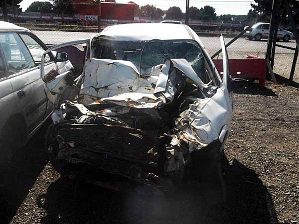  Chevrolet CORSA 2004    EN DESARME