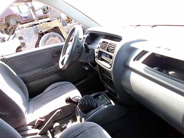  Suzuki Gran 2001    EN DESARME