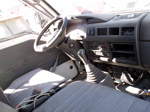  Mitsubishi L300 2010    EN DESARME