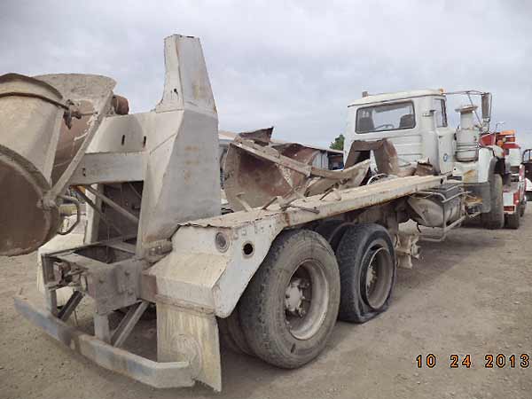  Mack DM-690S 1997    EN DESARME