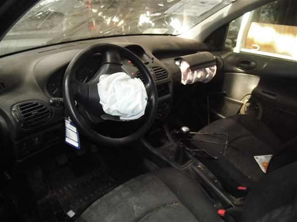  Peugeot 206 2006    EN DESARME