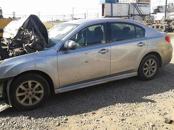  Subaru LEGACY 2013    EN DESARME
