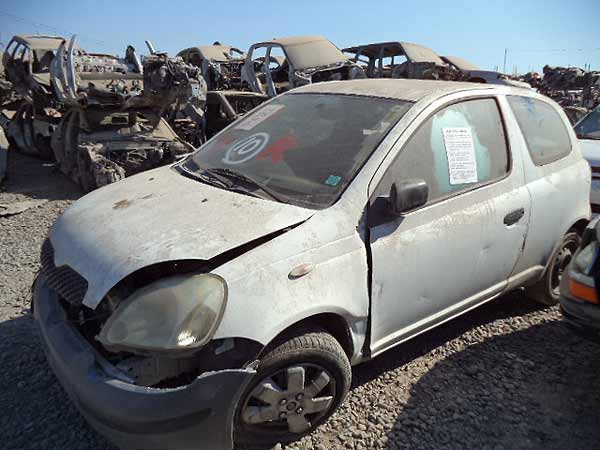  Toyota YARIS 2004    EN DESARME