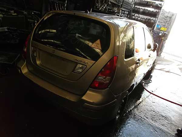  Suzuki AERIO 2004    EN DESARME