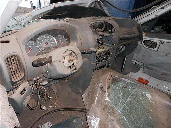  Mahindra PICK UP 2011    EN DESARME
