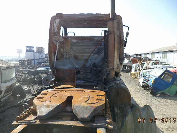  International 7600 2006    EN DESARME
