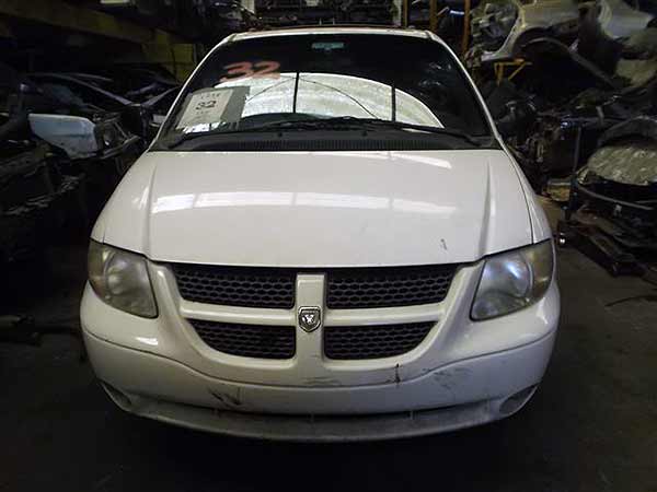  Dodge GRAN CARAVAN 2001    EN DESARME