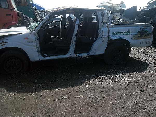  Mahindra PICK UP 2013    EN DESARME