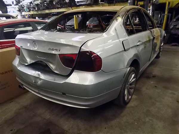 BMW 325 2012    EN DESARME