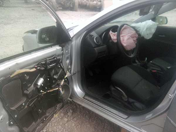  Mazda 3 2009    EN DESARME