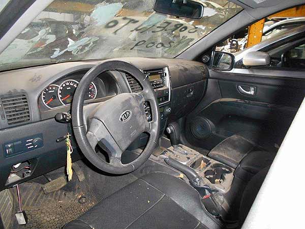  Kia SORENTO 2009    EN DESARME