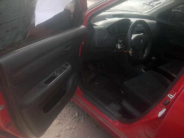  Suzuki SWIFT 2009    EN DESARME