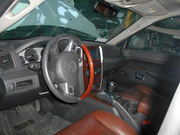  Jeep GRAND CHEROKEE 2009    EN DESARME