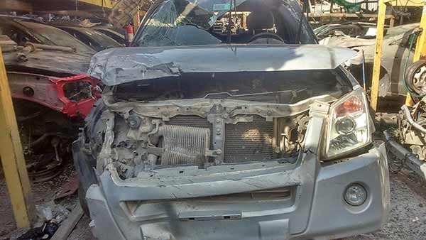  Chevrolet DMAX 2011    EN DESARME
