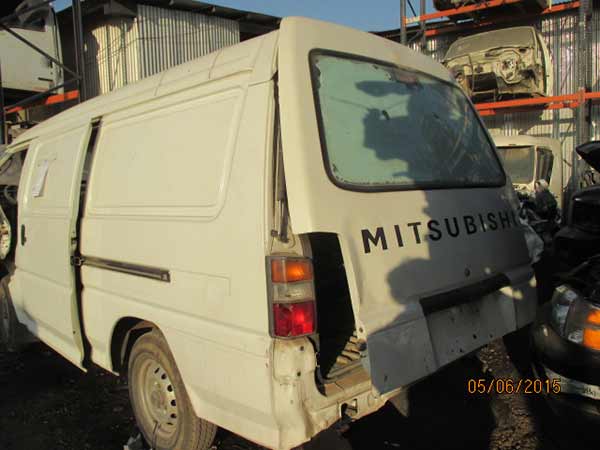  Mitsubishi L300 2012    EN DESARME
