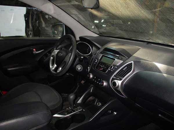  Hyundai TUCSON 2012    EN DESARME