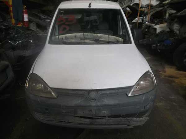  Chevrolet COMBO 2004    EN DESARME