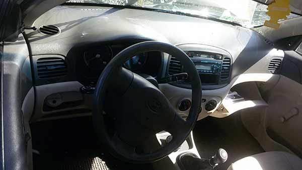  Hyundai ACCENT 2008    EN DESARME