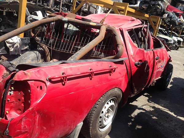  Mitsubishi L200 2014    EN DESARME