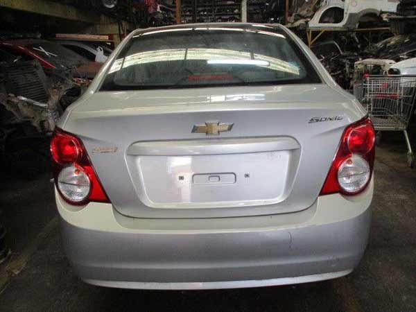  Chevrolet SONIC 2014    EN DESARME