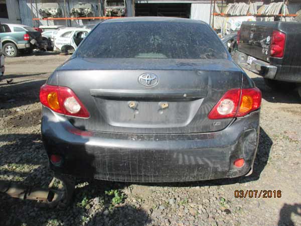  Toyota COROLLA 2010    EN DESARME