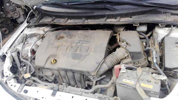  Toyota COROLLA 2013    EN DESARME