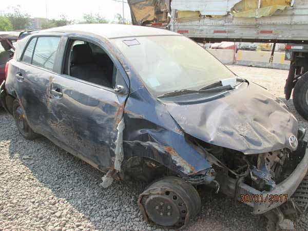  Toyota URBAN 2012    EN DESARME