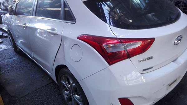  Hyundai i30 2013    EN DESARME