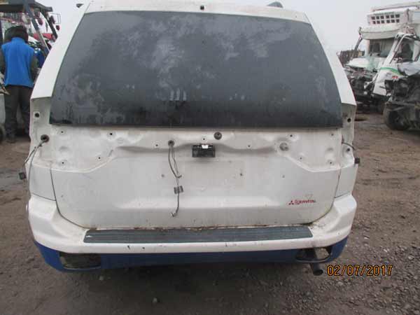  Mitsubishi MONTERO 2011    EN DESARME