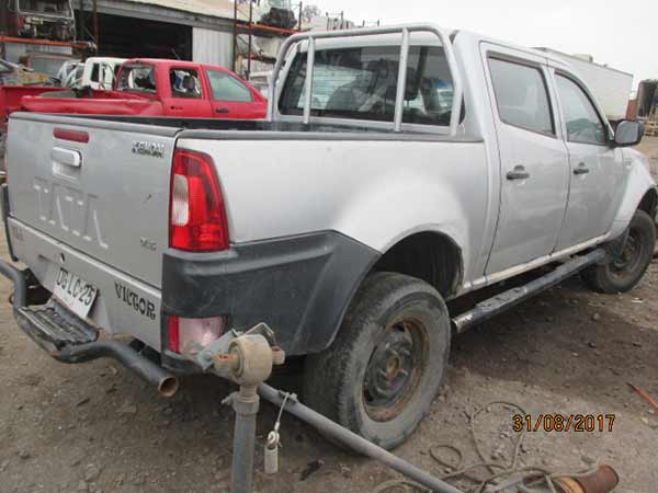 VIDRIO Tata XENON  2011  USADO  EN DESARME