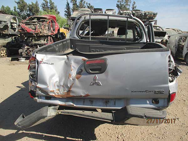  Mitsubishi L200 2015    EN DESARME
