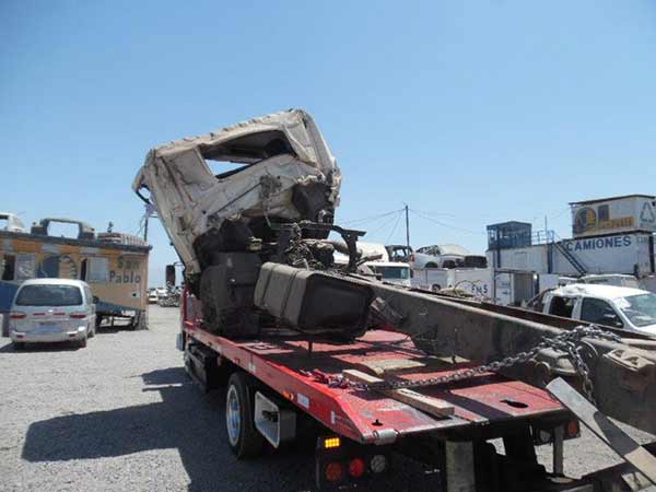  Hino FG 2013    EN DESARME