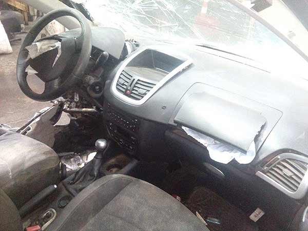  Peugeot 207 2012    EN DESARME