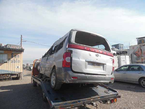  Jac REFINE 2011    EN DESARME