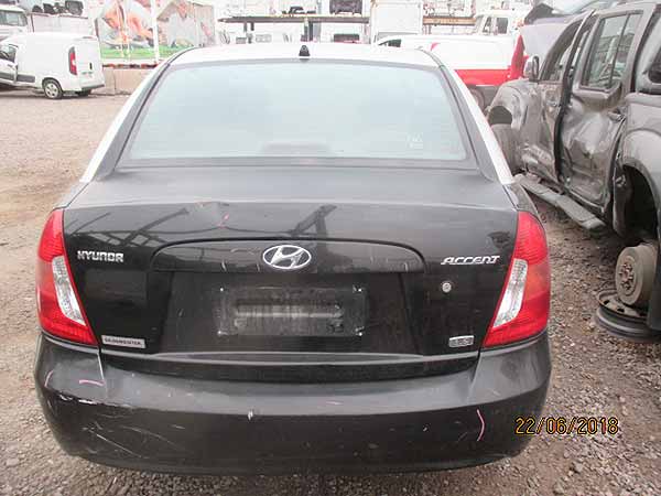  Hyundai ACCENT 2010    EN DESARME