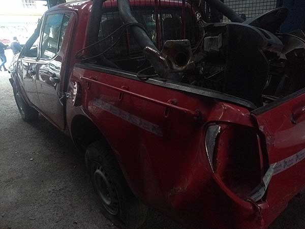  Mitsubishi L200 2012    EN DESARME