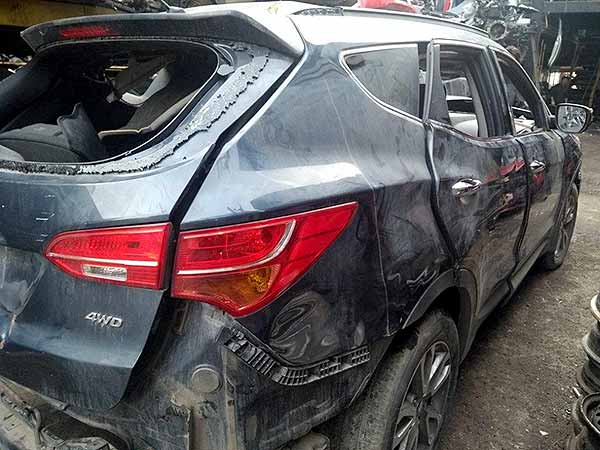  Hyundai SANTA FE 2014    EN DESARME