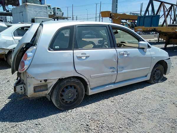  Suzuki AERIO 2006    EN DESARME