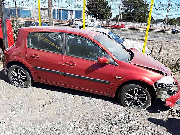  Renault MEGANE 2007    EN DESARME