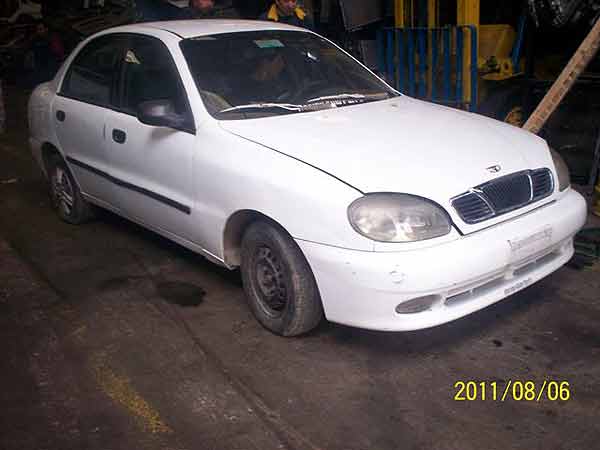  Daewoo LANOS 1998    EN DESARME