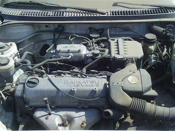  Daihatsu CHARADE 1999    EN DESARME