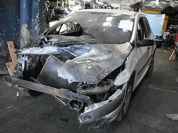  Peugeot 307 2004    EN DESARME