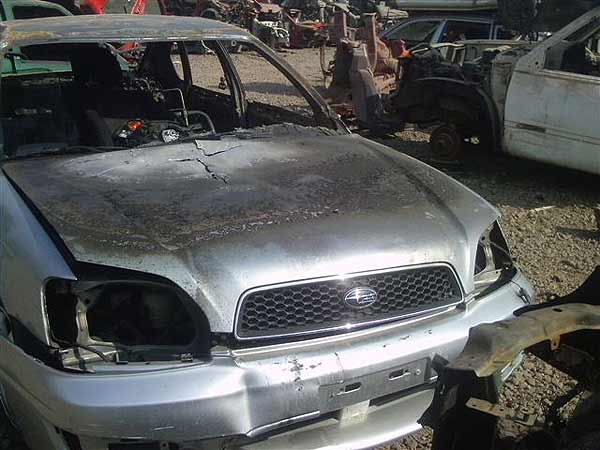  Subaru LEGACY 2002    EN DESARME