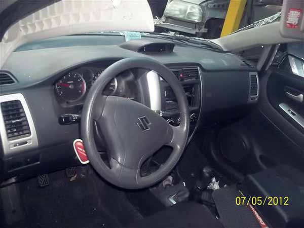  Suzuki AERIO 2007    EN DESARME