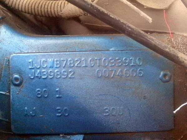  Jeep CHEROKEE 1986    EN DESARME