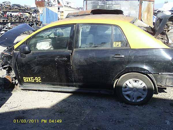  Nissan TIIDA 2011    EN DESARME