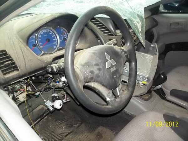  Mitsubishi L200 2009    EN DESARME