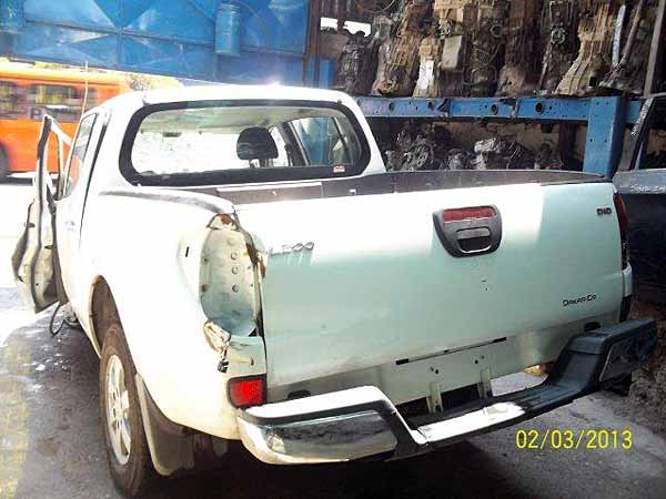  Mitsubishi L200 2011    EN DESARME