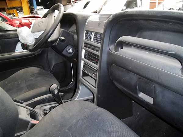  Ssangyong KORANDO 2006    EN DESARME